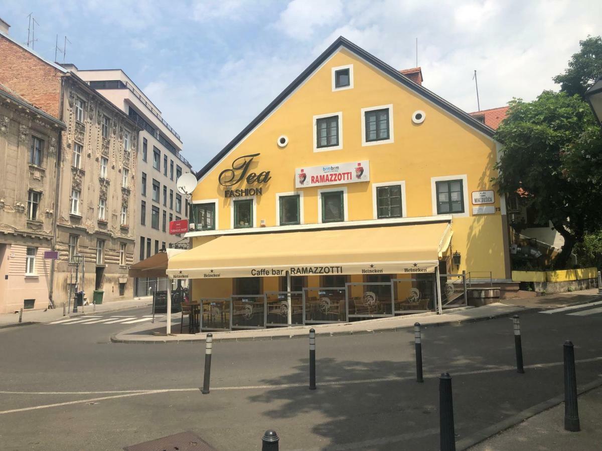 Apartment Tkalča Zagreb Bagian luar foto